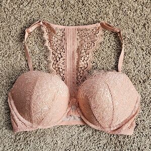 Victoria's Secret Lace Bra in Soft Pink
